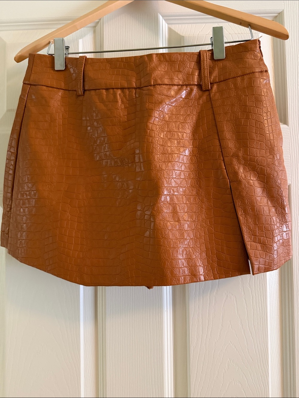 Forever 21 Women’s Faux Croc Mini Skirt - Rust Brown size M
